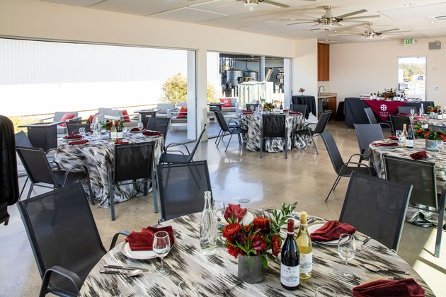211014_Andis_Interior_Dining_NoTalent_print-2