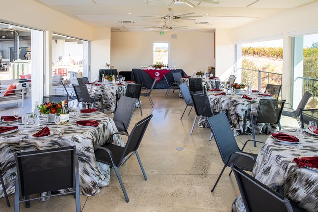 211014_Andis_Interior_Dining_NoTalent_print-3